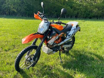 KTM 690 Enduro R - 5