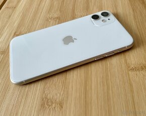 Apple iPhone 11 64 Gb - 5