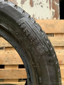 2ks 205/60/16 Pirelli 2016/96H/zimní pneu 5.5m - 5