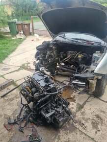 Motor I s převodovkou 1.9 tdi 74kw kód motoru ATD - 5