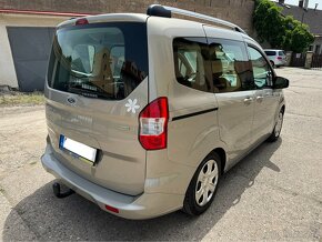 Ford tourneo courier 1.0 ecoboost - 5