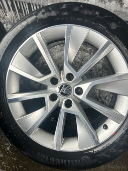 Alu kola 225/50 R 18 Karoq kompletní letní sada - 5