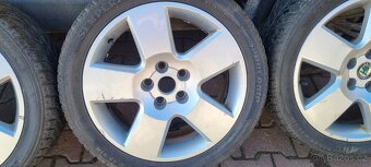 Alu kola originál Škoda Superb 5x112 7x17 ET37 3U0 601 025 - 5