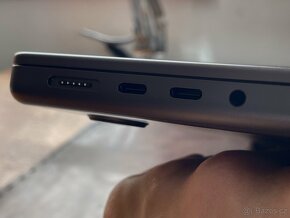 MacBook Pro M3 14” 18 GB ram; 512GB SSD - POJIŠTĚNÍ + ZÁRUKA - 5