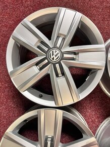 5x120 R17 originál VW Multivan T6 - 2017 - TOP - 5