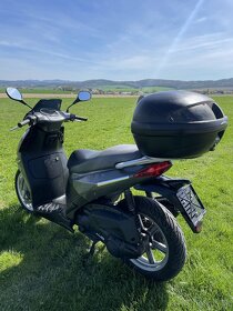 Aprilia sportcity 125 - 5