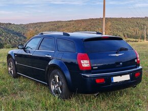 Prodám Chrysler 300C 5,7 Hemi AWD LPG, 250 kW - 5