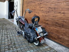 Harley-Davidson FLSTC Heritage Softail - 5