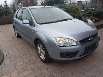 Ford focus 1.6 16v,mod.r.2007,alu,po stk b ČR,Topp - 5