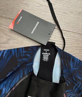 Pánská plavecká kombinéza Zone3 Men's Shortsleeve Swimskin - 5