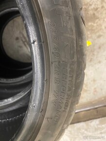 225/40 r18 letni - 5