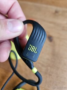 Bezdrátová sluchátka JBL - 5