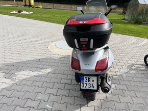 Skútr Aprilia Atlantic 125 - 5