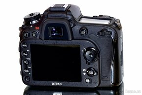 Nikon D7200 13 tis expozic + čištění čipu TOP STAV - 5