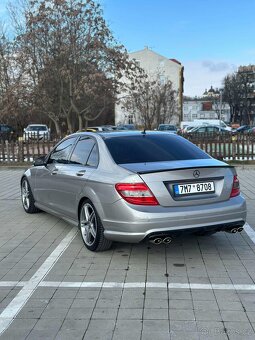 Mercedes C300 W204 (C 280) 6q manual - 5