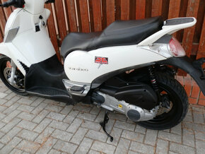 Aprilia Scarabeo 300 Light (Sport) - 5