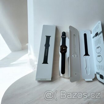 Apple watch 10 42 GPS Jet Black hiníkové - 5