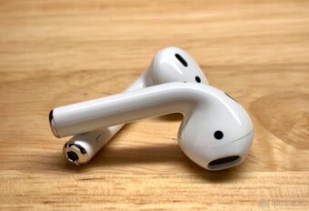 Apple AirPods 2. generace | Bezdrátová Sluchátka Apple - 5