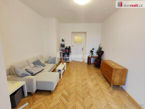 Světlý byt 2+kk s balkonem, 58 m2 + 1,8 m2 balkon, 4.p (5np) - 5