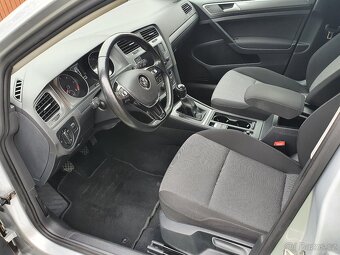 VOLKSWAGEN GOLF 1.6 TDI SERVISKA, DPH, NAVI, KRÁÁSNÝ.... - 5