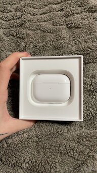 Airpods Pro (2nd genration) - pouze pouzdro - 5