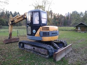 Bagr minibagr Komatsu 7.5T - 5