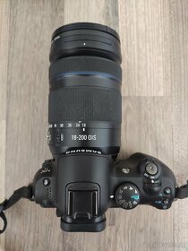 Prodam Samsung NX11 + Samsung objektiv 18-200 OIS - 5