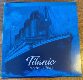 Titanic 110 let, stříbrná mince 5 oz Proof s modrou perletí - 5