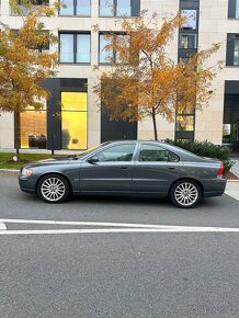 Volvo S60 2.5T Manuál - 5