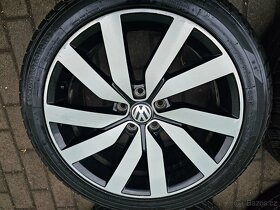 ALU kola zimní 5x112 VW Marseille R18 Passat ET44 - 5