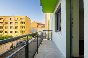 Pronájem bytu 1+kk 37m2, centrum Vlašim, Komenského ulice - 5