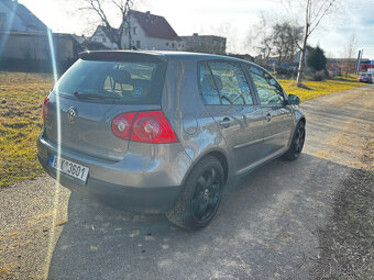 Volkswagen Golf V 1.4i 59kW, RV 2009, Klima, Nové CZ - 5