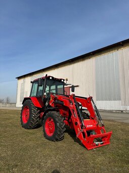 Traktor Belarus 820 s čelním nakladačem - 5