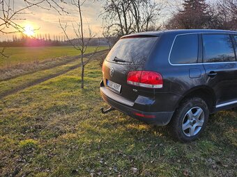 Touareg 2.5 TDI R5 128kw automat - 5