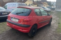 Peugeot 206 1.4i benzin  Rok 2002. Zimní pneu - 5