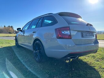 Škoda Octavia Combi RS SUPER VÝBAVA Motor: 2.0 TDi 135kW - 5