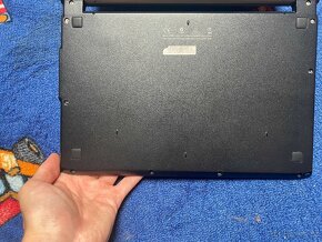 2v1 tablet Medion Akoya P220 - 5