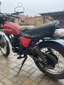 Suzuki TS 250 s TP. REZERVOVÁNO - 5