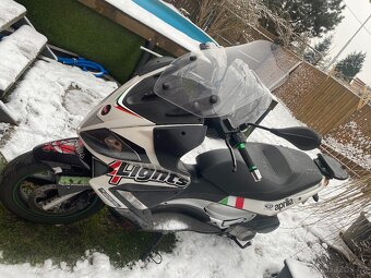 Aprilia sr max 300i/Nexus - 5