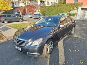 Mercedes-Benz W212 W 220CDI - 5