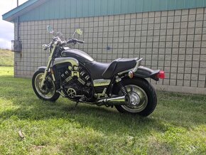 2000 Yamaha V Max - 5