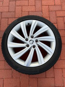 ALU 18" Škoda Perseus Octavia IV 7,5J ET48 5x112 - 5