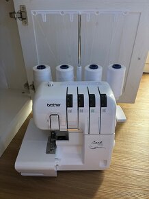 Overlock BROTHER 2104D - 5