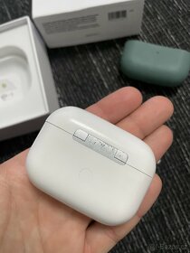 AirPods- nejsou originál Apple - 5