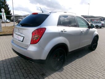 SSANGYONG KORANDO D20T Executive AWD bez koroze 2011 - 5