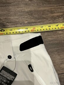 Nové lyžaŕské dámské kalhoty Oakley, velikost M - 5