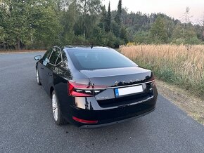 Škoda Superb 2.0 TDI 140kW, facelift, 4x4, DSG, vůz v záruce - 5