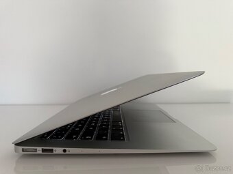 MacBook Air 13" 2015 i5 / 8GB / 128GB - 5