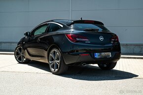 Opel Astra GTC - 5