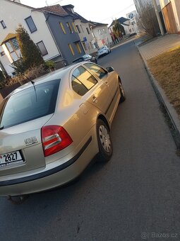 Škoda Octavia II 1.6 MPI - 5